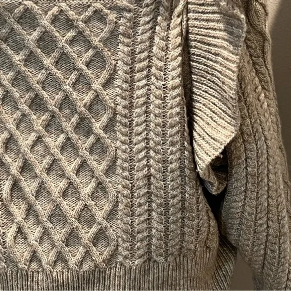 H&M Cream Chunky Knit Sweater - Picture 5 of 7